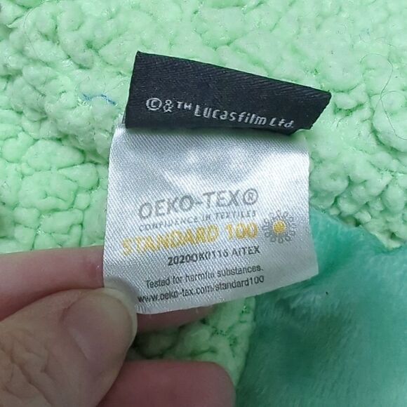 STAR WARS MANDALORIAN CHILD BABY YODA HOODED SNUGGLE WRAP BLANKET HOODIE - Picture 4 of 6